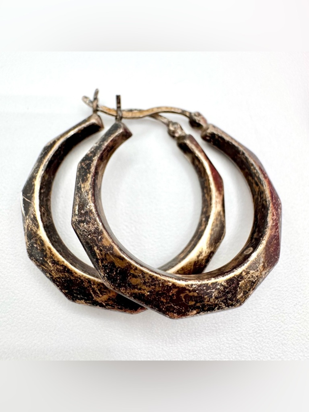 Patina’d 925 Silver Faceted Hoop Earrings Maker Signed Acid Tested 3.38 Grams